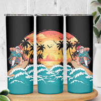 Vintage Santa Claus Surfing Summer Skinny Tumbler Mele Kalikimaka i Iulai!
