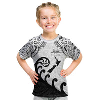 Kia Haka Maori language Kid T Shirt Te Reo Maori Inspired Art