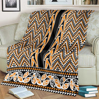 New Zealand Maori Niho Taniwha Blanket Karaka Mangopare and Puhoro Pattern