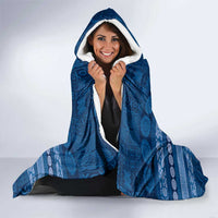 Fiji Marau na Kerisimasi Hooded Blanket Blue Tapa Masi Inspired Christmas - Polynesian Pride