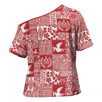 Red Tonga Kilisimasi Fiefia Cross Shoulder Shirt Pacific Patchwork Xmas Vibes - Polynesian Pride