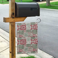 Mele Kalikimaka Hawaii Christmas Garden Flag Aloha Spirit with Hawaiian Quilt Pattern - Polynesian Pride