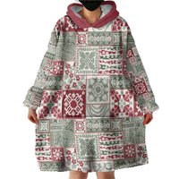 Mele Kalikimaka Hawaii Christmas Wearable Blanket Hoodie Aloha Spirit with Hawaiian Quilt Pattern - Polynesian Pride