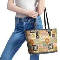 Mele Kalikimaka Hawaii Christmas Leather Tote Bag Melemele Mama Seamless Floral Motif - Polynesian Pride