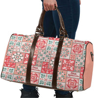 Mele Kalikimaka Hawaii Christmas Travel Bag Ulaula Seamless Floral Motif - Polynesian Pride