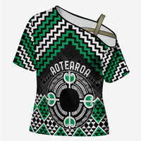 Personalised Aotearoa Niho Taniwha Motif Cross Shoulder Shirt Green Style - Polynesian Pride
