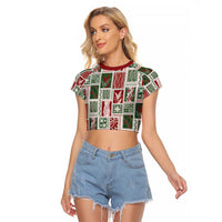 Mele Kalikimaka Hawaiian Quilt and Lei Patchwork Raglan Cropped T Shirt - Polynesian Pride