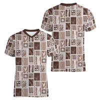 Vintage Aloha Block Quilt Women V-Neck T-Shirt Beige Inspired Lei Motifs - Polynesian Pride