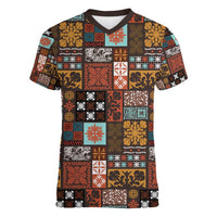 Vintage Hawaiian Quilting Patterns Women V-Neck T-Shirt Brown Style Tribal Fabric Patchwork - Polynesian Pride