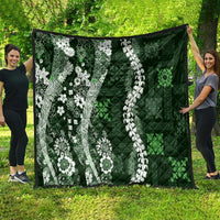 Hawaii Puakenikeni and Maile Lei Quilt Green Japanese Wave Style - Polynesian Pride