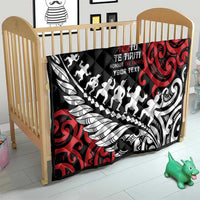 Honour The Treaty New Zealand Personalised Quilt Toitu Te Tiriti Half Fern with Haka dance