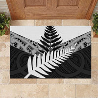 New Zealand Silver Fern Rubber Doormat Maori Koru Mixed Taniko Pattern LT9 White - Polynesian Pride