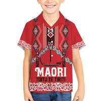 Toitu Te Tiriti Waitangi Family Matching Off Shoulder Short Dress and Hawaiian Shirt Red Wharenui House - Polynesian Pride