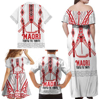 Toitu Te Tiriti Waitangi Family Matching Off Shoulder Maxi Dress and Hawaiian Shirt White Wharenui House - Polynesian Pride