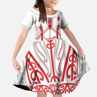 Toitu Te Tiriti Waitangi Family Matching Summer Maxi Dress and Hawaiian Shirt White Wharenui House - Polynesian Pride