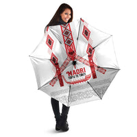 Toitu Te Tiriti Waitangi Umbrella White Wharenui House - Polynesian Pride
