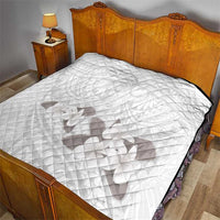 White Polynesia Quilt Tribal Pattern Tropical Frangipani