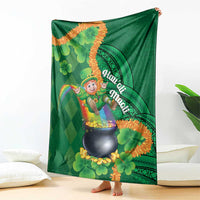 St Patrick's Day Hawaii Blanket Hauoli Maoli Funny Shaka Leprechaun