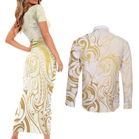 Gold And White Aoteara Horse Racing Couples Matching Short Sleeve Bodycon Dress and Long Sleeve Button Shirt NZ Maori Pattern