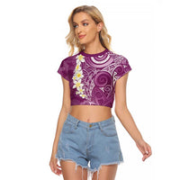 Pink Polynesian Tribal Frangipani Tropical Vibe Raglan Cropped T Shirt