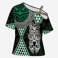 Green Aotearoa Niho Taniwha Cross Shoulder Shirt Maori Mythology Tooth - Taniko Motifs LT14 Female Green - Polynesian Pride