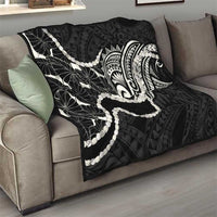 Aloha Hawaii Kalo Pikake Lei Quilt Chest Tattoo Black Hawaiian Pattern