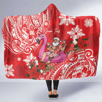 Personalized Hawaii Christmas Hooded Blanket Mele Kalikimaka Chilling Shaka Santa Flamingo - Polynesian Pride