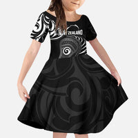 Personalised New Zealand Silver Fern Lacrosse Family Matching Long Sleeve Bodycon Dress and Hawaiian Shirt Aotearoa Maori Pattern LT14 Daughter's Dress Black - Polynesian Pride