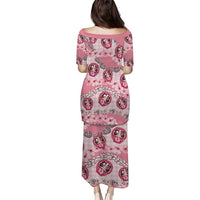 Japanese Daruma Doll Palaka Puletasi Cherry Blossoms With Shell Lei - Polynesian Pride