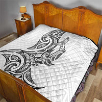 New Zealand Hammerhead Shark Quilt Maori Haehae Mangopare White - Polynesian Pride