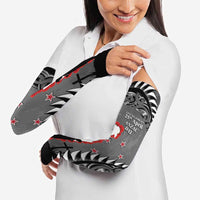 New Zealand ANZAC Day Arm Sleeves 25th April Silver Fern With Poppy - Polynesian Pride