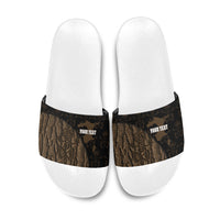 Moriori Kekoru New Zealand Personalised Slide Sandals Kopi Rakau Carving Chatham Islands Map