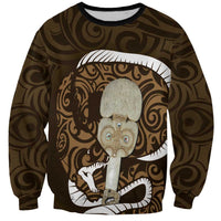 Gold New Zealand Eel Sweatshirt Aotearoa Maori Tuna With Kotiate Weapon LT14 Unisex Gold - Polynesian Pride