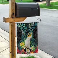 Sulphur-crested Cockatoo New Zealand Garden Flag Paua Shell Aotearoa Maori Tropical Flowers - Polynesian Pride