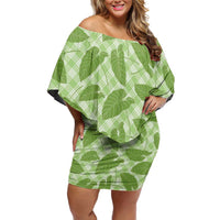 Green Hawaii Kalo Palaka Motifs Family Matching Off Shoulder Short Dress and Hawaiian Shirt Hawaiian Taro Leaves Elegant Vibes - Polynesian Pride