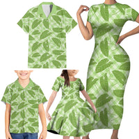 Green Hawaii Kalo Palaka Motifs Family Matching Short Sleeve Bodycon Dress and Hawaiian Shirt Hawaiian Taro Leaves Elegant Vibes - Polynesian Pride