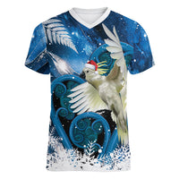 Sulphur-crested Cockatoo New Zealand Christmas In July Women V-Neck T-Shirt NZ Aroha Koru Fern Marble Vibes