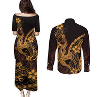 Gold Black Aloha Hawaii Couples Matching Puletasi and Long Sleeve Button Shirt Polynesian Shark Tattoo With Plumeria - Polynesian Pride