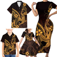 Gold Black Aloha Hawaii Family Matching Short Sleeve Bodycon Dress and Hawaiian Shirt Polynesian Shark Tattoo With Plumeria - Polynesian Pride