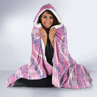 Pink Hawaii Palaka Honohono Pikake Hooded Blanket Hawaiian Orchid Lei Polynesian Pattern - Polynesian Pride