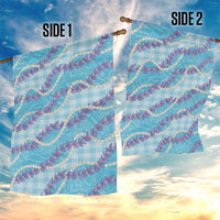 Blue Hawaii Palaka Honohono Pikake Garden Flag Hawaiian Orchid Lei Polynesian Pattern - Polynesian Pride