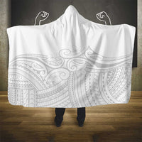 Polynesia White Sunday Hooded Blanket Plumeria Polynesian Tribal Grey Color - Polynesian Pride
