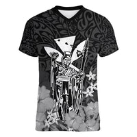 Personalised King Kamehameha Day Hawaii Women V Neck T Shirt Polynesia Tribal Kanaka And Hibiscus Black LT14 Female Black - Polynesian Pride
