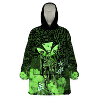 Personalised King Kamehameha Day Hawaii Wearable Blanket Hoodie Polynesia Tribal Kanaka And Hibiscus Green LT14 One Size Green - Polynesian Pride