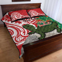 Personalised New Zealand Tuatara Christmas Quilt Bed Set Meri Kirihimete Aotearoa Maori Mix Pohutukawa