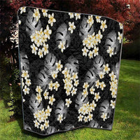 Black Tropical Hawaii Quilt Seamless Monstera Plumeria Hawaiian Pattern - Polynesian Pride
