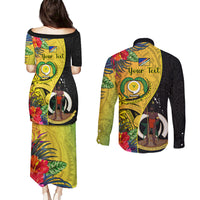 personalised-vanuatu-torba-day-couples-matching-puletasi-dress-and-long-sleeve-button-shirts-coat-of-arms-mix-tropical-flowers
