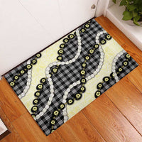 Black Palaka Hawaii Rubber Doormat Kukui Nut Pikake Lei Hawaiian Tapa Pattern - Polynesian Pride