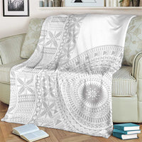 Niue White Sunday Blanket Half Hiapo Pattern Vibes - Polynesian Pride