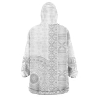 Niue White Sunday Wearable Blanket Hoodie Half Hiapo Pattern Vibes - Polynesian Pride